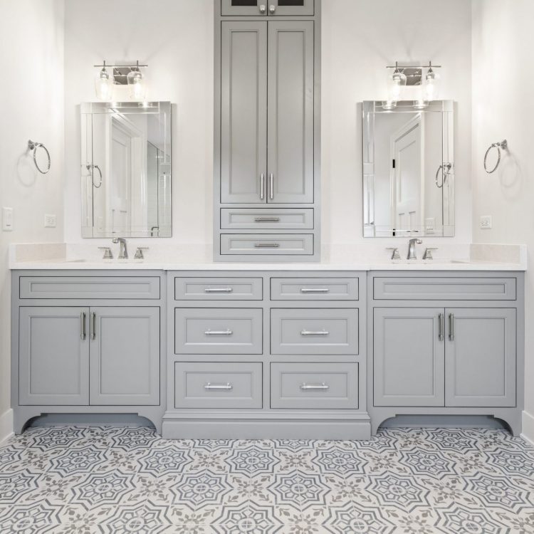 5337 Park Ave - Master Bathroom Vanity