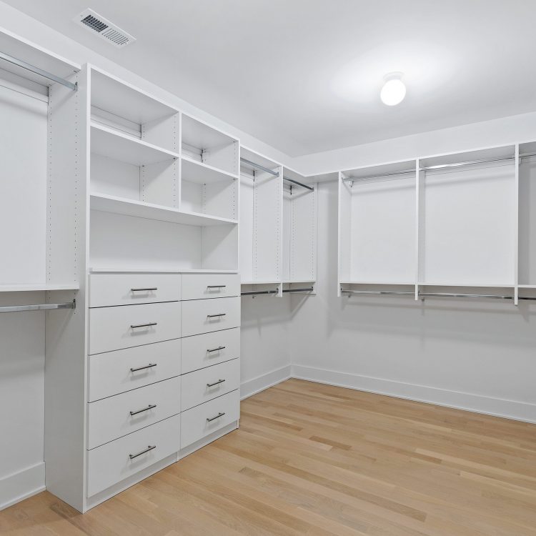 Copy of pdetphotography-ryanjameshomes-5255carpenter-downersgrove-10_18_2021 (8)