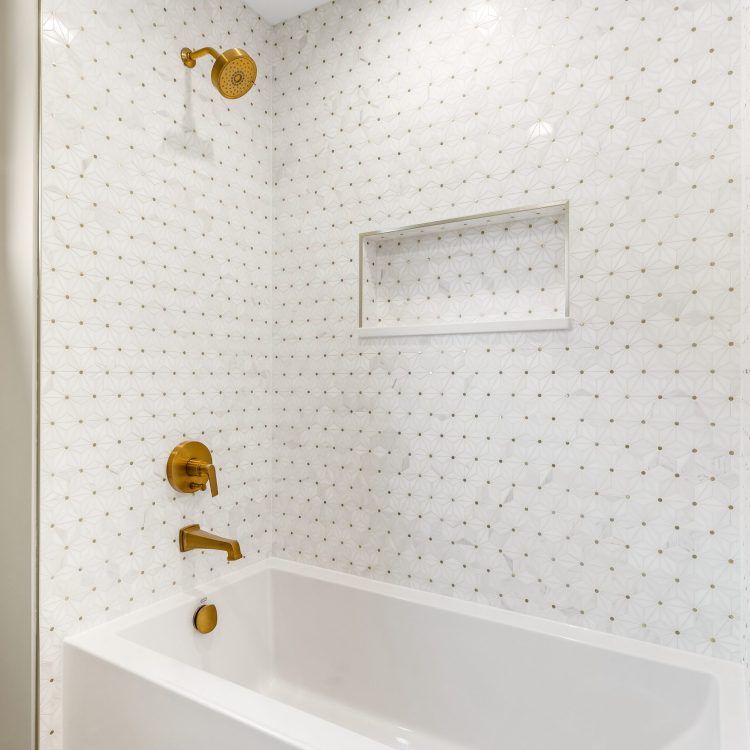 pdetphotography-ryanjameshomes-408sherman-downersgrove-5_17_2023 (23)